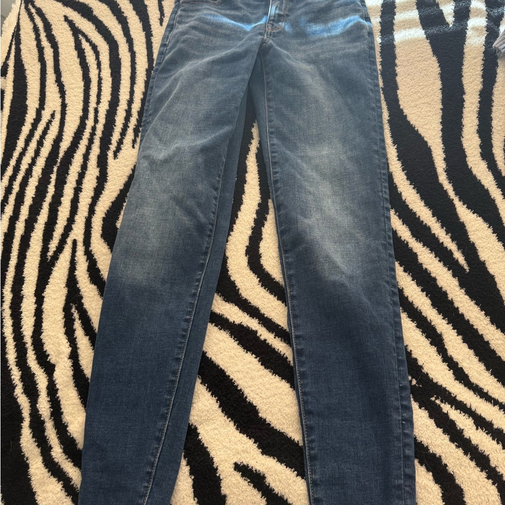 American Eagle Outfitters Dark Blue Skinny Jeans